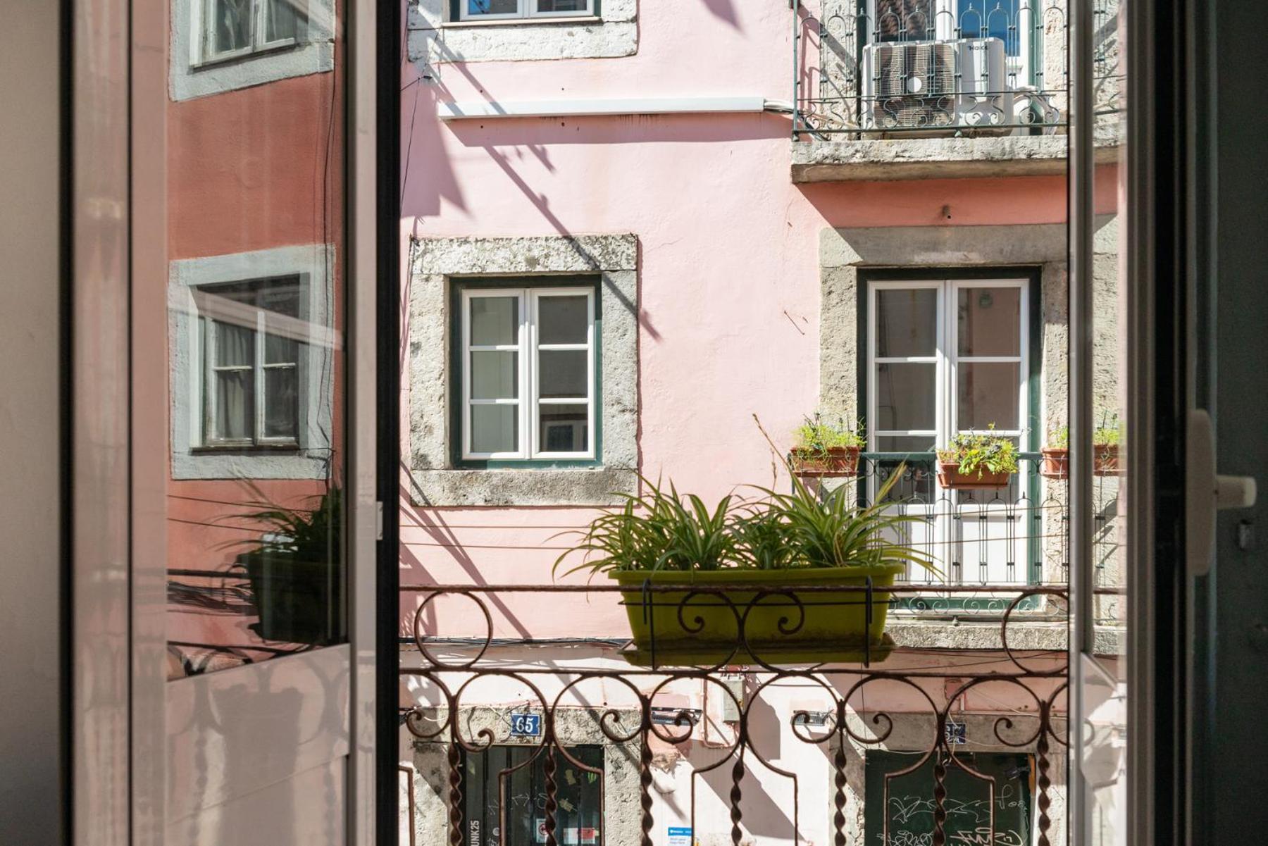 Apartment In Bairro Alto 1 - Lisbon Charm Buitenkant foto